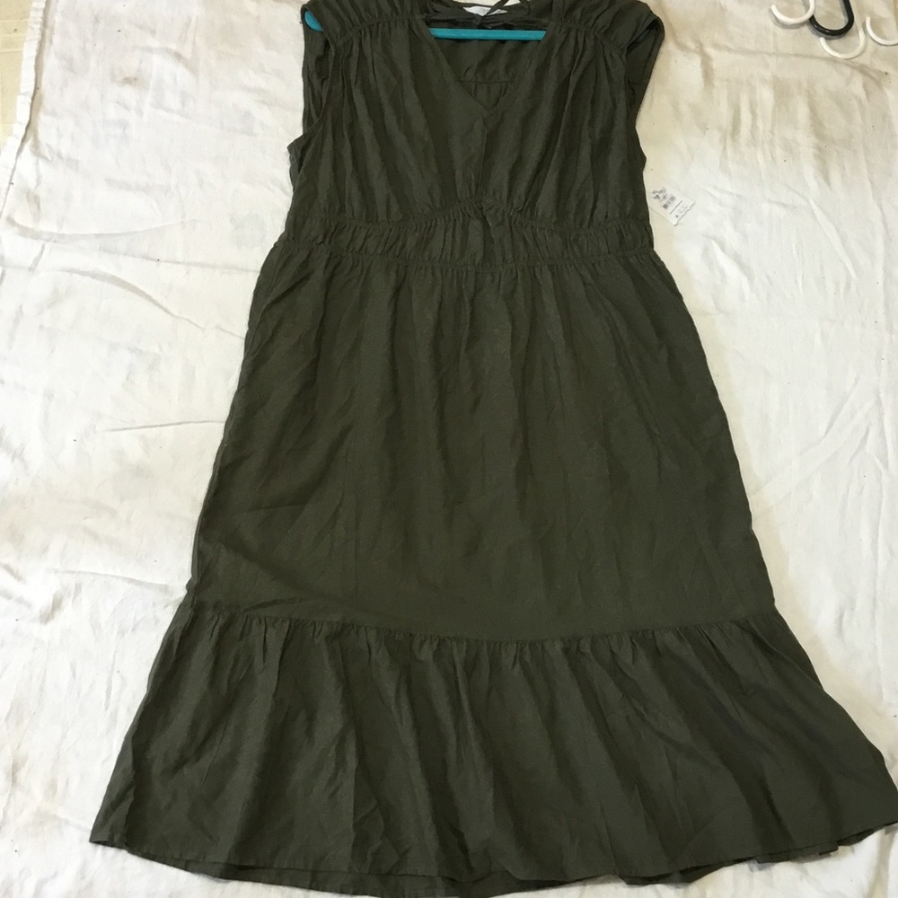 Time and Tru Olive Green V-Neck Tiered Maxi Dress